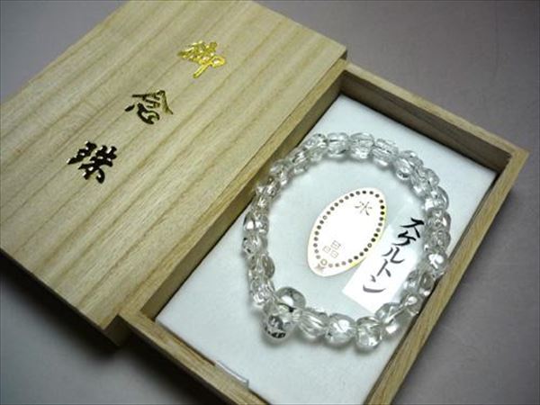 水晶 スケルトン（髑髏彫り）腕輪の通販 - お香専門店香源