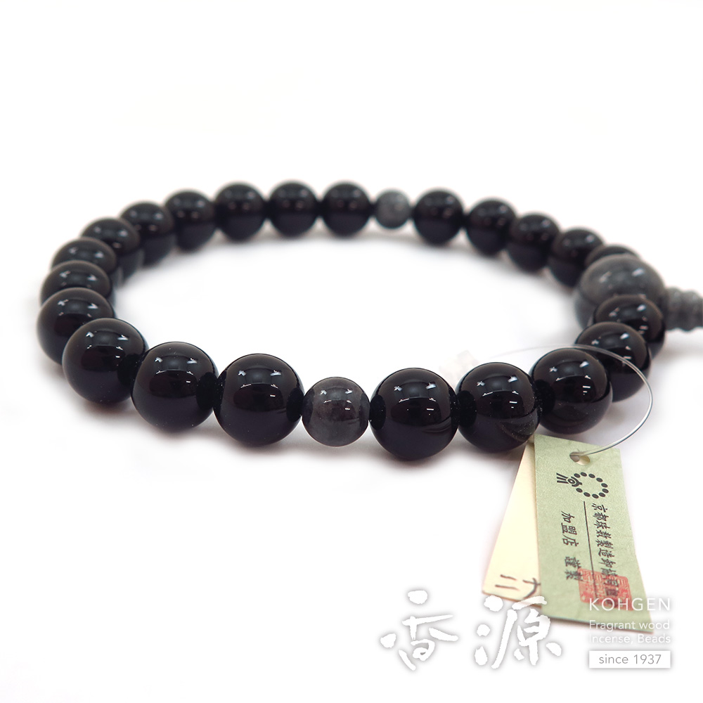 黒オニキス 22玉 片手ビルマ翡翠 仕立て 限定品C