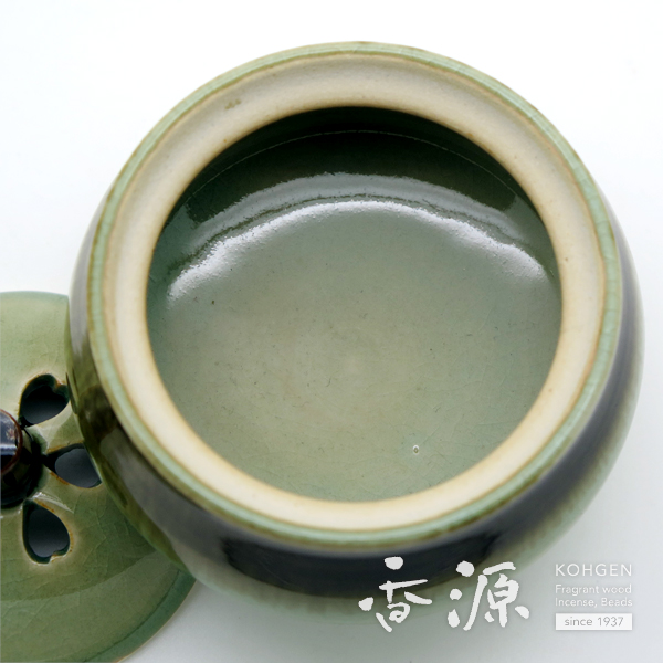 緑釉香炉 大清乾隆年制 銘あり 香炉》清水焼香炉 貫入淡青磁（紙箱付） | お香/香炉/伝統工芸品