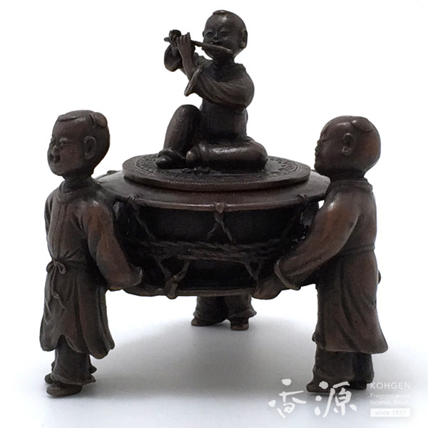 高岡銅器 唐子香炉 60°回転